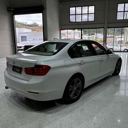 BMW-320i-2.0 16V TURBO ACTIVE FLEX 4P AUTOMÁTICO BMW-320i-2014