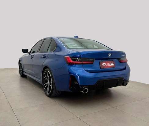 BMW-320i-2023