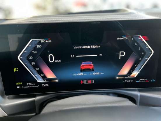 BMW-320i-2023