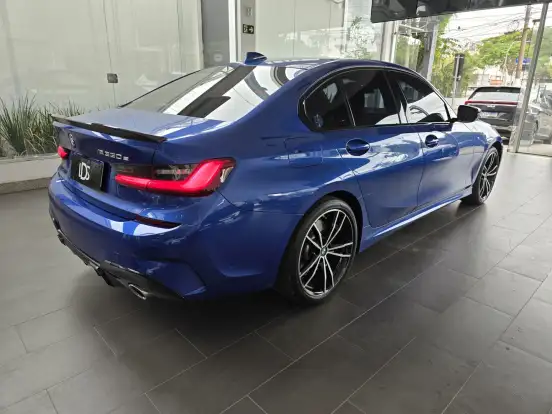 BMW-330e-2.0 16V TURBO HÍBRIDO M SPORT AUTOMÁTICO BMW-330e-2021