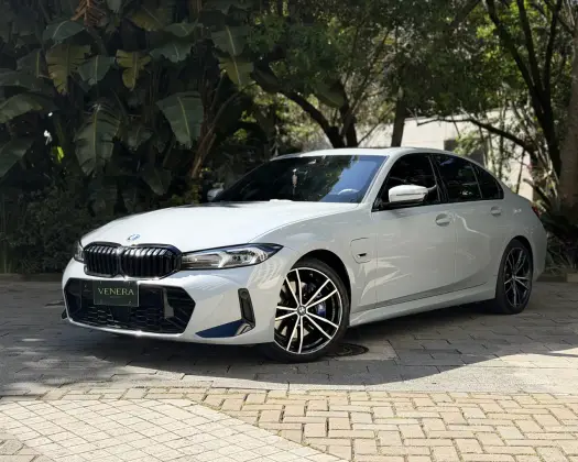 BMW 330e 2.0 16V TURBO HÍBRIDO M SPORT AUTOMÁTICO