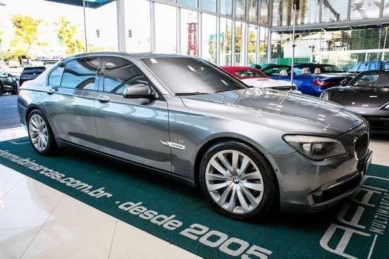 BMW-760Li-2010