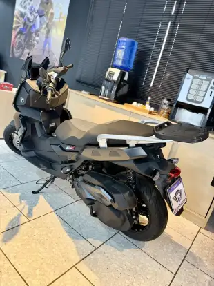 BMW-C 400 X-2025