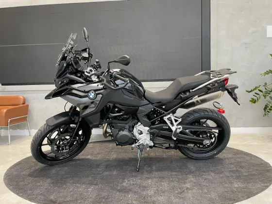 BMW F 800 GS PLUS BMW F 800 GS PLUS