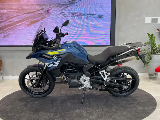 BMW F 800 GS PLUS BMW F 800 GS PLUS