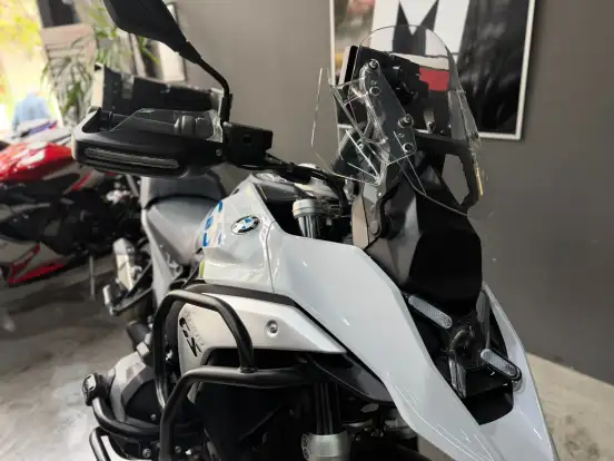 BMW-R 1300 GS BMW-R 1300 GS-2024
