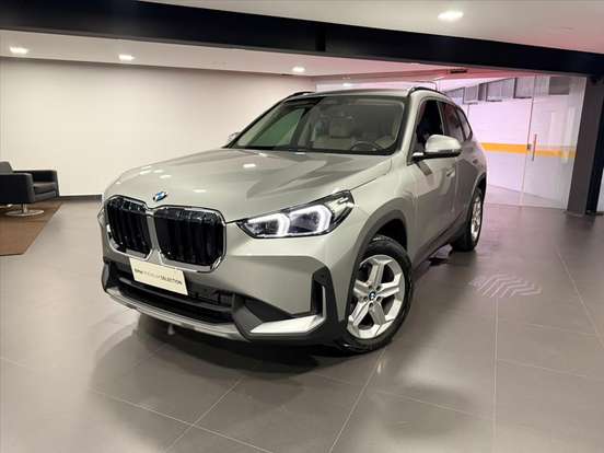 BMW-X1-2024