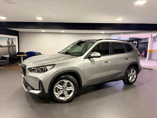 BMW-X1-2024