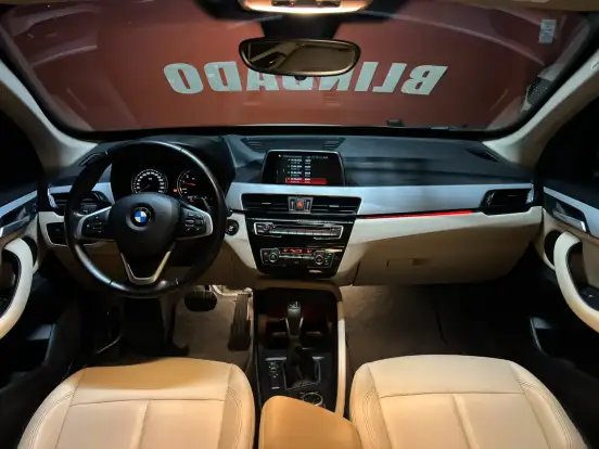 BMW-X1-2018