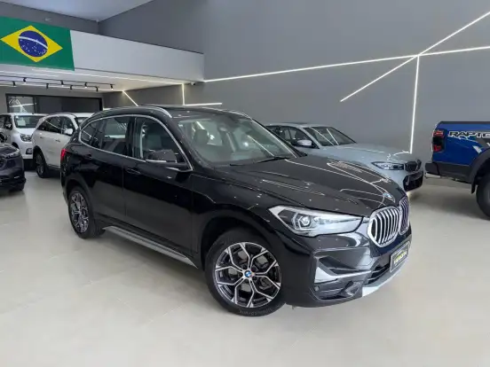 BMW-X1-2.0 16V TURBO ACTIVEFLEX SDRIVE20I X-LINE 4P AUTOMÁTICO BMW-X1-2021