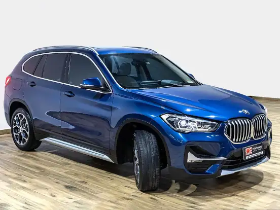 BMW-X1-2.0 16V TURBO ACTIVEFLEX SDRIVE20I X-LINE 4P AUTOMÁTICO BMW-X1-2021