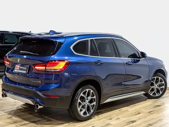 BMW-X1-2.0 16V TURBO ACTIVEFLEX SDRIVE20I X-LINE 4P AUTOMÁTICO BMW-X1-2021