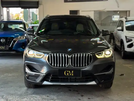 BMW-X1-2.0 16V TURBO ACTIVEFLEX SDRIVE20I X-LINE 4P AUTOMÁTICO BMW-X1-2020