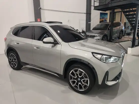 BMW-X1-2.0 16V TURBO GASOLINA SDRIVE20I X-LINE STEPTRONIC BMW-X1-2025