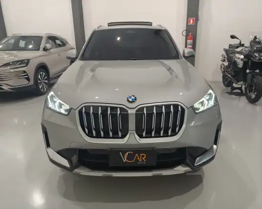 BMW-X1-2025
