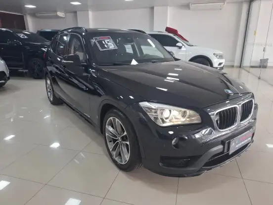 BMW-X1-2.0 28I SPORT GP 4X4 16V GASOLINA 4P AUTOMÁTICO BMW-X1-2014