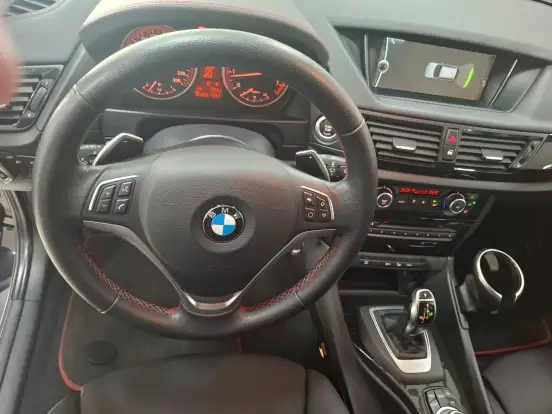 BMW-X1-2.0 28I SPORT GP 4X4 16V GASOLINA 4P AUTOMÁTICO BMW-X1-2014