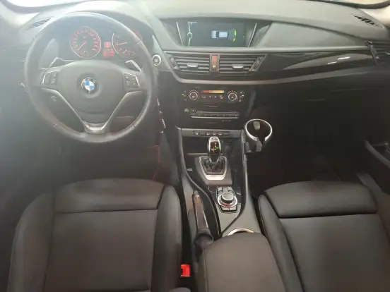 BMW-X1-2014