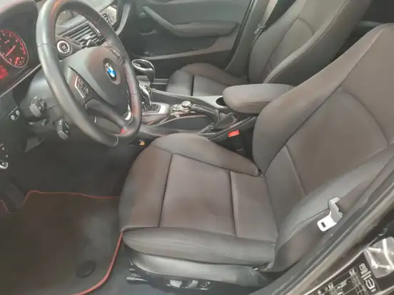 BMW-X1-2014