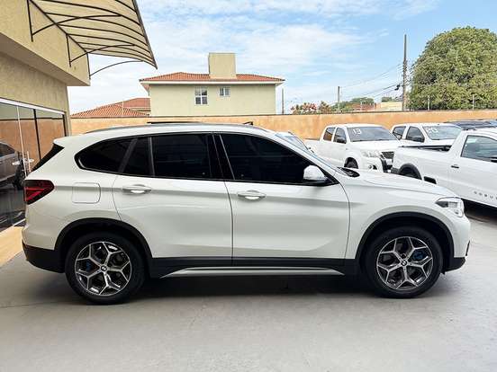 BMW-X1-2.0 16V TURBO ACTIVEFLEX SDRIVE20I GP 4P AUTOMÁTICO BMW-X1-2019