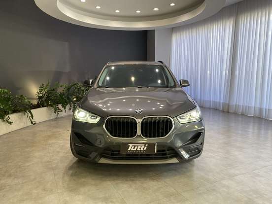 BMW-X1-2.0 16V TURBO ACTIVEFLEX SDRIVE20I GP 4P AUTOMÁTICO BMW-X1-2021