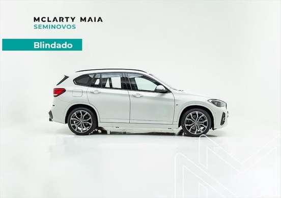 BMW-X1-2021