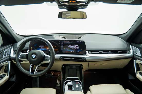 BMW-X1-2025