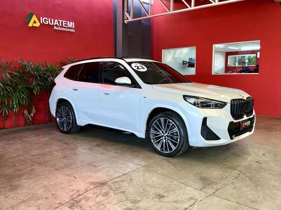 BMW-X1-2.0 16V TURBO GASOLINA SDRIVE20I M SPORT STEPTRONIC BMW-X1-2022