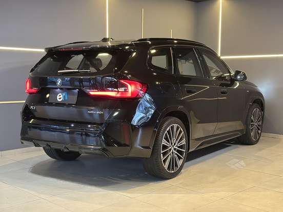 BMW-X1-2024