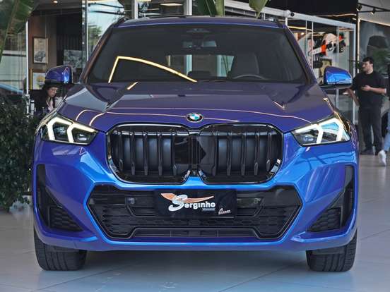BMW-X1-2023