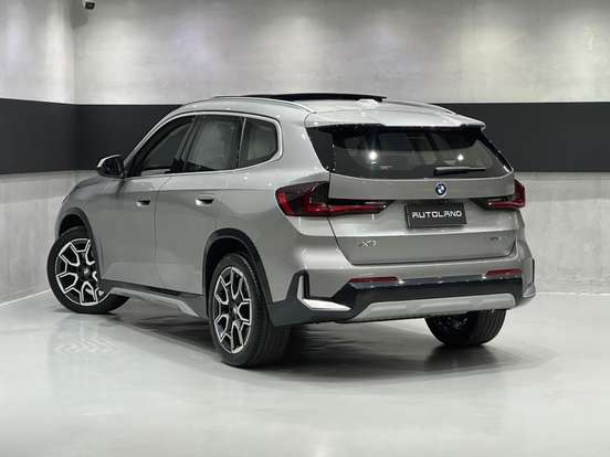 BMW-X1-2023