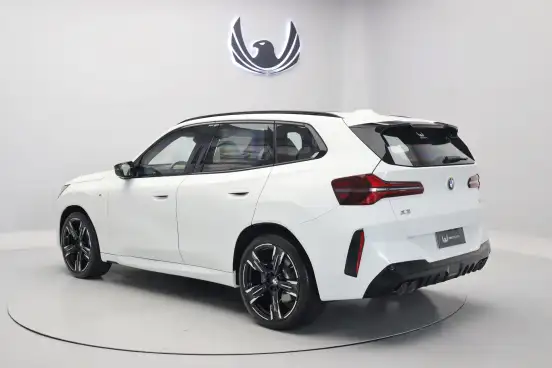 BMW-X3-2024
