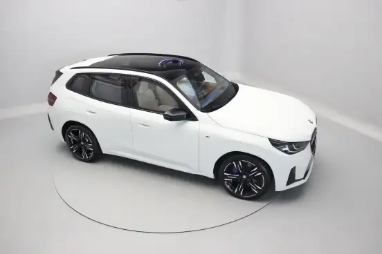 BMW-X3-2024
