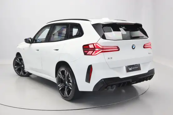 BMW-X3-2024