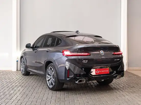 BMW-X4-2024