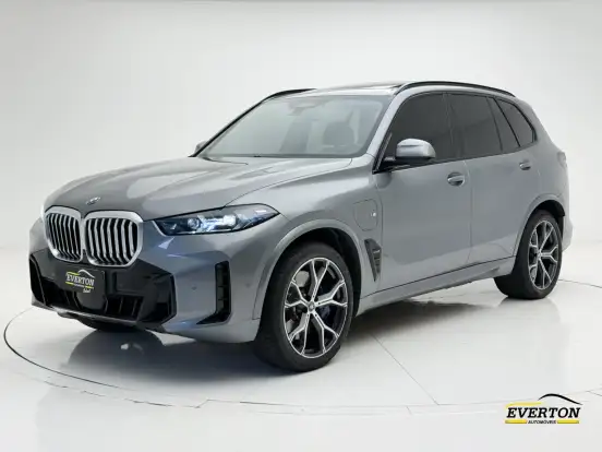 BMW-X5-2023