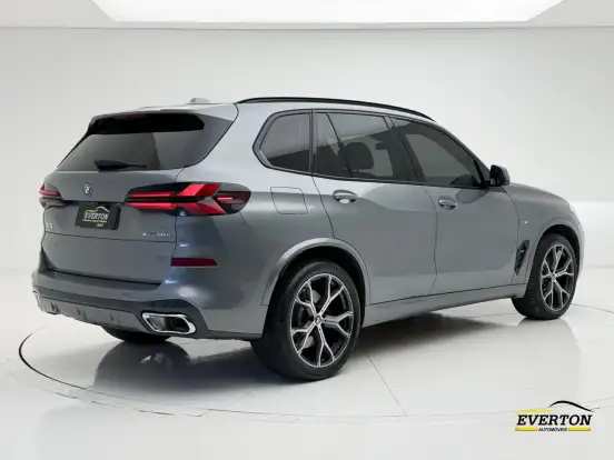 BMW-X5-2023