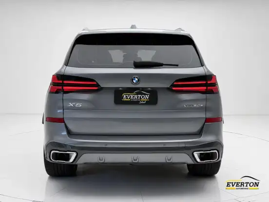 BMW-X5-2023