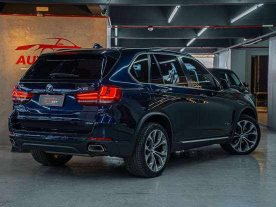 BMW-X5-2017