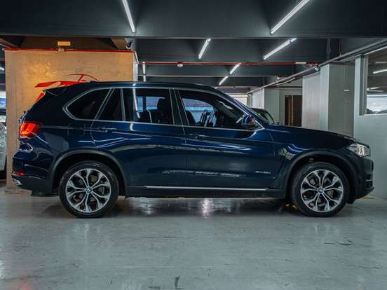 BMW-X5-2017