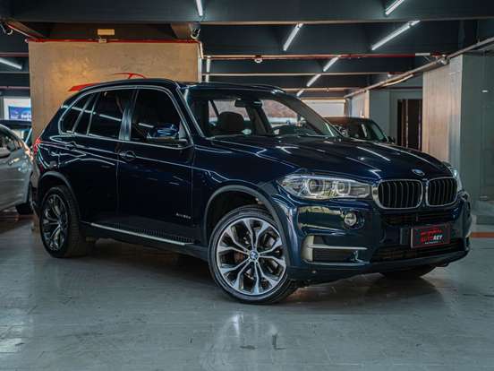 BMW-X5-2017