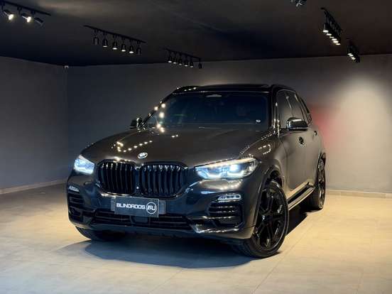 BMW-X5-2019