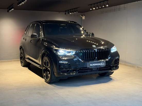 BMW-X5-2019