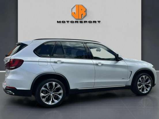 BMW-X5-3.0 FULL 4X4 35I 6 CILINDROS 24V GASOLINA 4P AUTOMÁTICO BMW-X5-2016