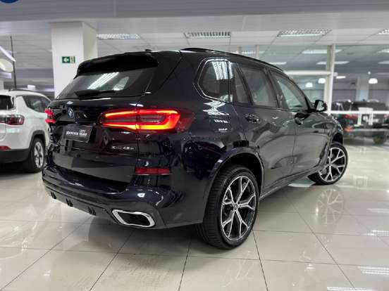 BMW-X5-3.0 I6 TURBO HÍBRIDO XDRIVE45E M SPORT AUTOMÁTICO BMW-X5-2021