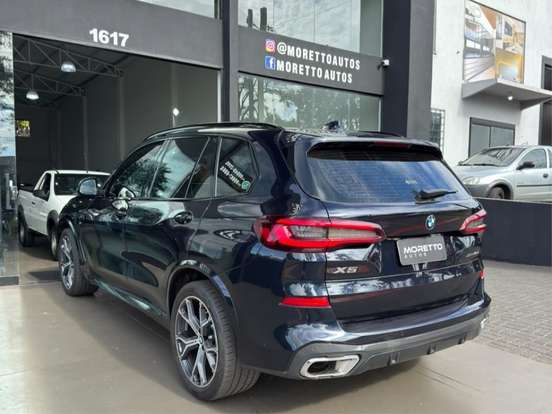 BMW-X5-3.0 I6 TURBO HÍBRIDO XDRIVE45E M SPORT AUTOMÁTICO BMW-X5-2021