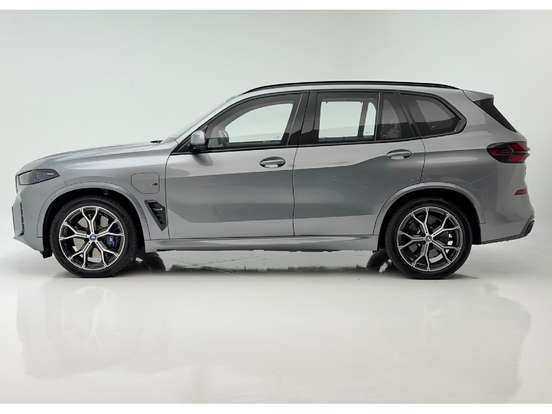 BMW-X5-2023