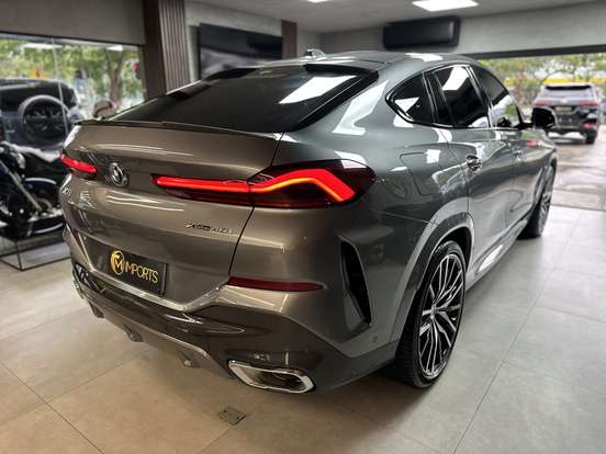 BMW-X6-2024