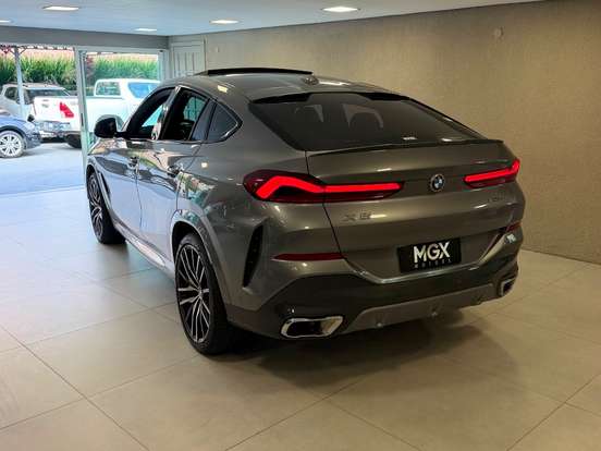 BMW-X6-2024