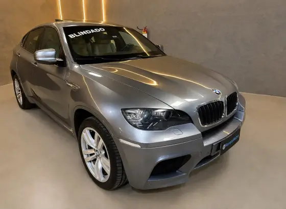 BMW X6 4.4 50I 4X4 COUPÉ 8 CILINDROS 32V BI-TURBO GASOLINA 4P AUTOMÁTICO BMW X6 4.4 50I 4X4 COUPÉ 8 CILINDROS 32V BI-TURBO GASOLINA 4P AUTOMÁTICO